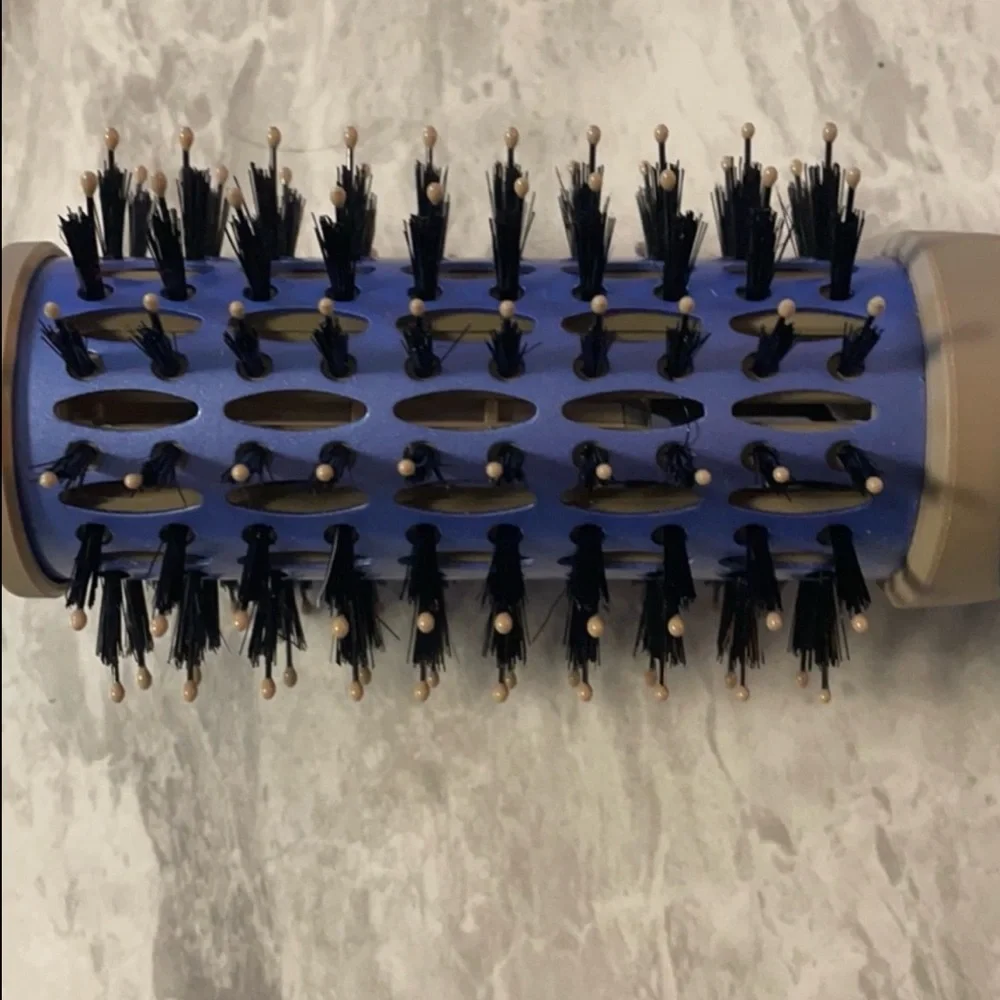 Conair Frizz Defense‎ Hot Air Brush 1.5”